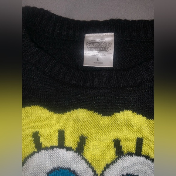 SPONGEBOB KNIT SWEATER LARGE - Picture 2 of 3